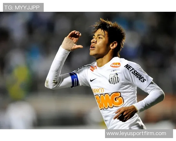 内马尔带伤拼搏助攻舒米特头球破门桑托斯领先三球