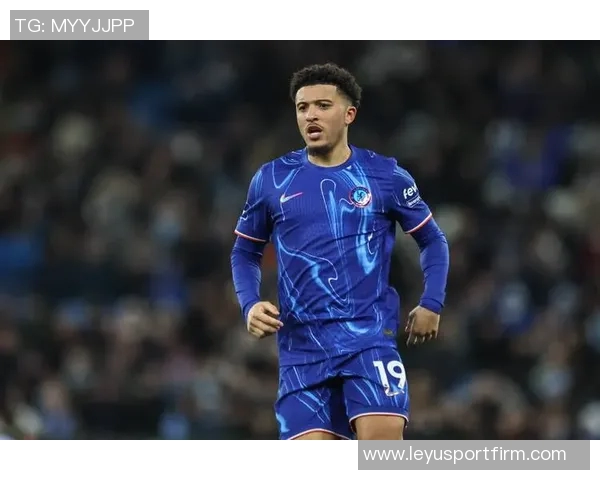 桑乔25岁赛季仅出场4次联赛8分钟冷板凳引发球迷担忧