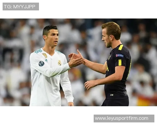 格纳布里称赞凯恩如机器人般的表现令人惊叹，展现出超凡的竞技状态