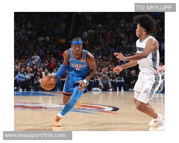 亚历山大回忆大学时期的坚持与表现让教练信任我连续首发22场比赛