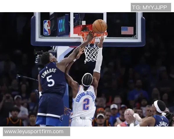 阿门在申京病中挣扎亚当斯场均35分钟表现出色入选二阵