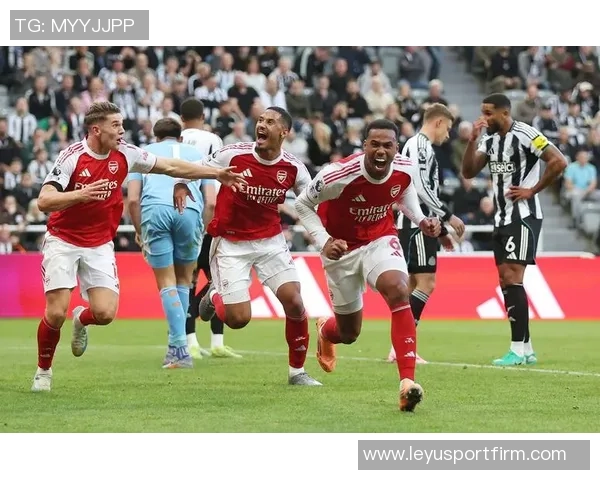 阿尔特塔长子加布里埃尔首次为阿森纳U17出战展现潜力